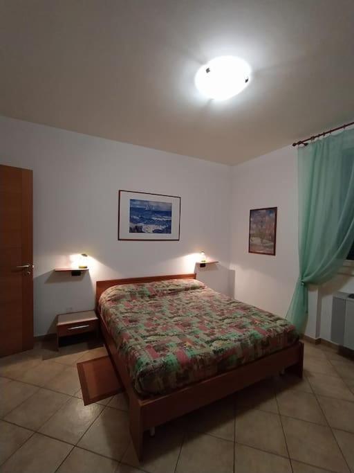 La Casa Sul Lago Monvalle Екстериор снимка